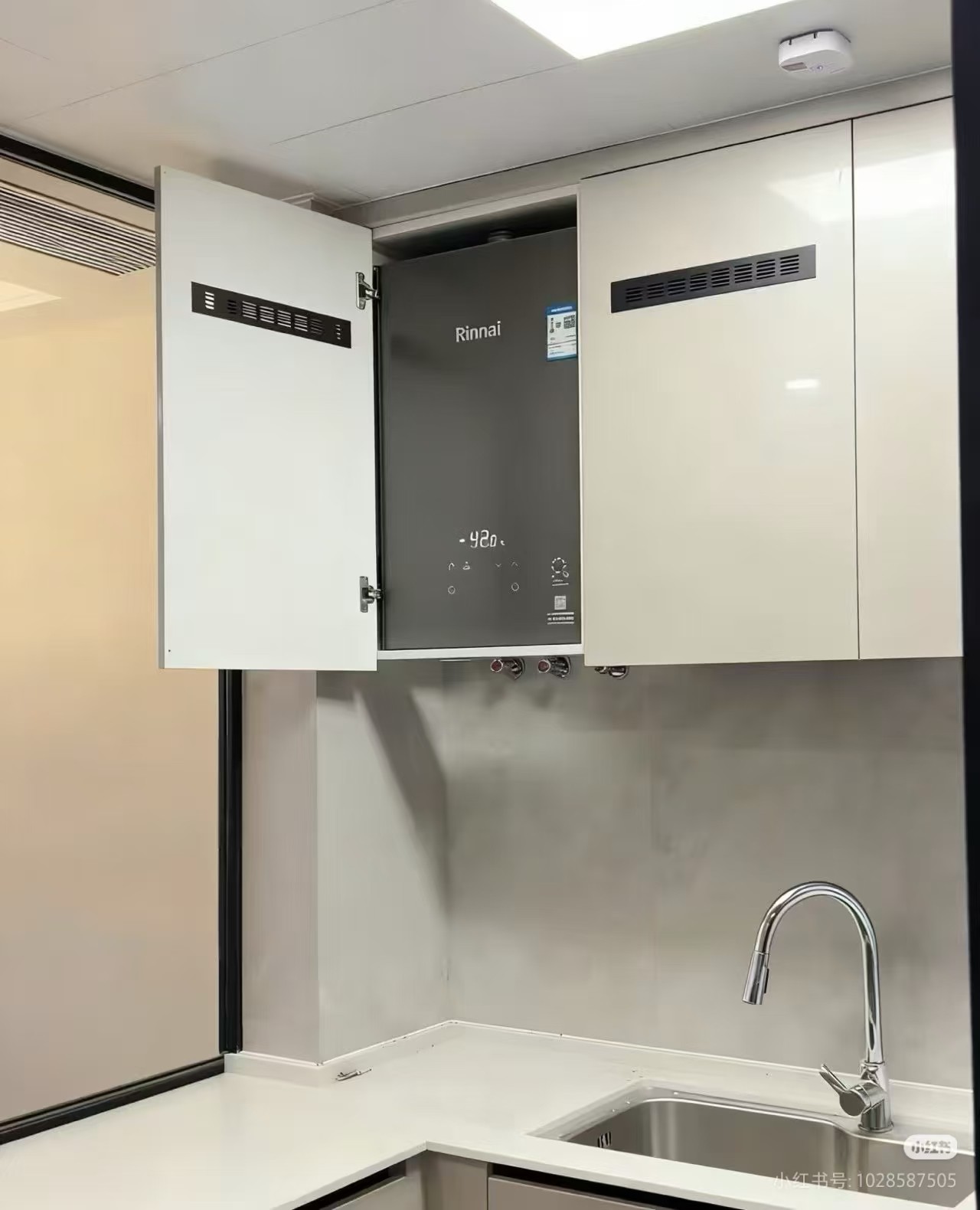 65404743.jpg